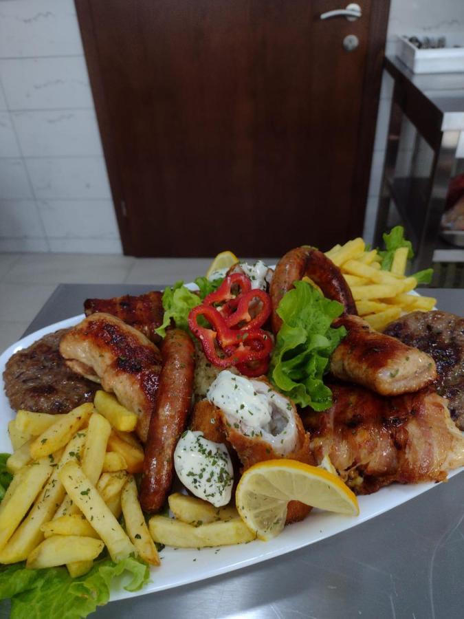 Zlatni San 호텔 Banja Koviljača 외부 사진